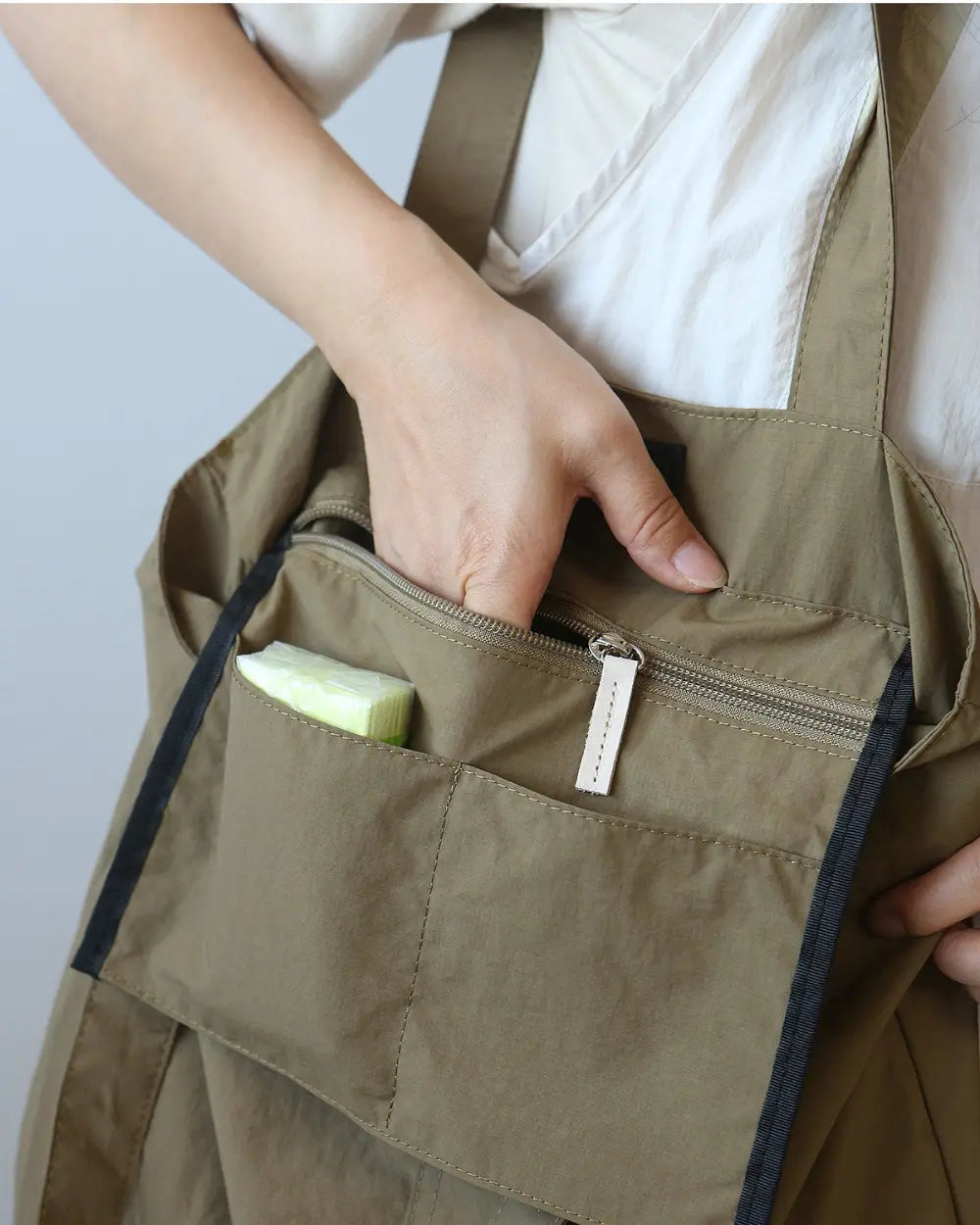 Lightweight Canvas Tote Bag MORA